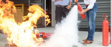 Brandschutzschulung Übung - Schweizer Brandschutzshop